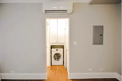 817 W Lakeside Place #705, Chicago, IL 60640 - Photo 17
