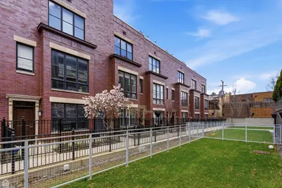 2657 N Hermitage Avenue, Chicago, IL 60614 - Photo 1