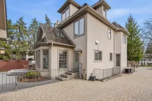 117 W North St, Hinsdale, IL 60521 - Photo 39