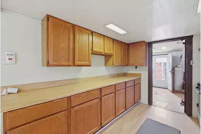 18301 Le Claire Avenue, Country Club Hills, IL 60478 - Photo 9