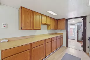 18301 Le Claire Ave, Country Club Hills, IL 60478 - Photo 9