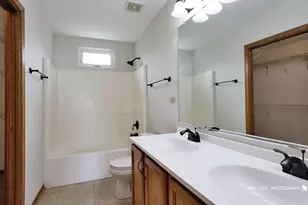 161 Wedgeport Ct, Romeoville, IL 60446 - Photo 17