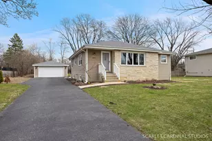1S285 Myrtle Ave, Oakbrook Terrace, IL 60181 - Photo 1