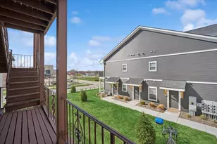 108 S 14th St, Saint Charles, IL 60174 - Photo 5