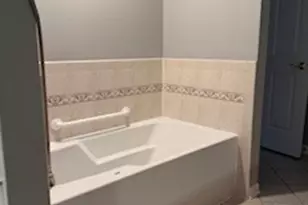 200 N Addison Ave, Elmhurst, IL 60126 - Photo 21