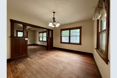 1005 E Main Street, Clifton, IL 61727 - Photo 3