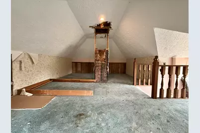 1005 E Main Street, Clifton, IL 61727 - Photo 11