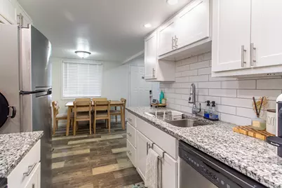 1452 Bear Flag Drive #1, Hanover Park, IL 60133 - Photo 7