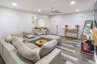 1452 Bear Flag Drive #1, Hanover Park, IL 60133 - Photo 3