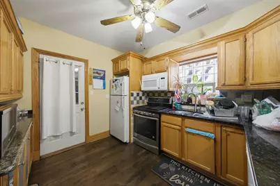 137 S 16th Avenue, Maywood, IL 60153 - Photo 11