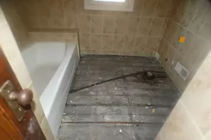 8242 S Honore St, Chicago, IL 60620 - Photo 15