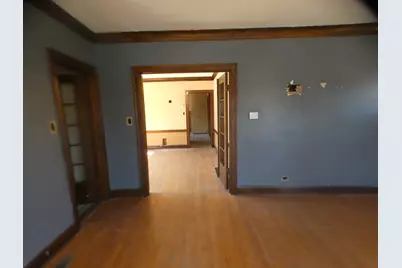 8242 S Honore Street, Chicago, IL 60620 - Photo 19