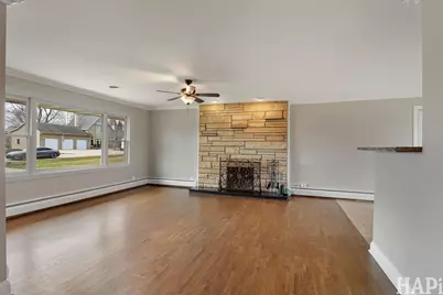 12416 W Paddock Avenue, Beach Park, IL 60087 - Photo 7