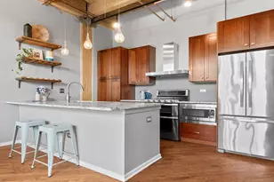 1040 W Adams St, Chicago, IL 60607 - Photo 9