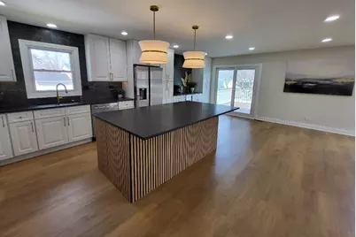 6831 Plymouth Road, Downers Grove, IL 60516 - Photo 13