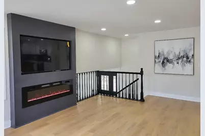 6831 Plymouth Road, Downers Grove, IL 60516 - Photo 7