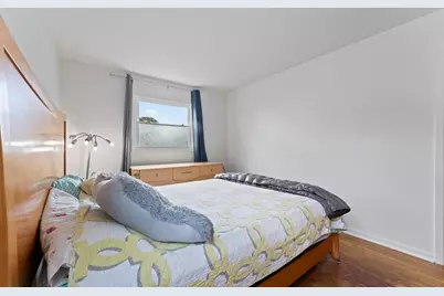 381 N 4th Avenue #B, Des Plaines, IL 60016 - Photo 9