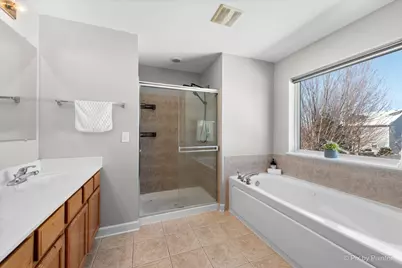 2431 Trailside Lane, Wauconda, IL 60084 - Photo 17