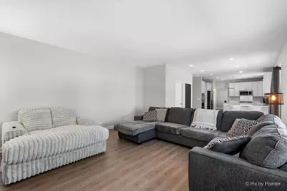 2431 Trailside Lane, Wauconda, IL 60084 - Photo 7