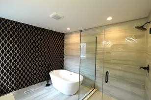 9615 S California Ave, Evergreen Park, IL 60805 - Photo 17