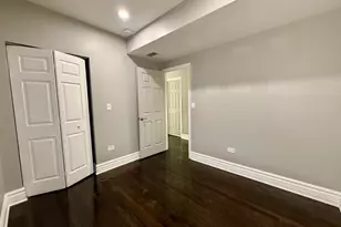 2118 S 59th Ave, Cicero, IL 60804 - Photo 9