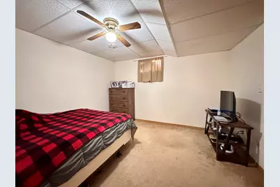 402 Woodside Place, Dixon, IL 61021 - Photo 13