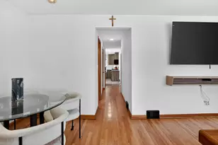 3138 N Richmond St, Chicago, IL 60618 - Photo 21