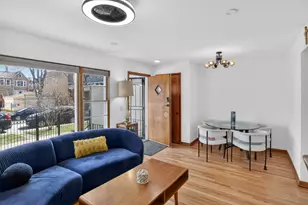 3138 N Richmond St, Chicago, IL 60618 - Photo 15