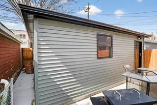 3138 N Richmond St, Chicago, IL 60618 - Photo 51