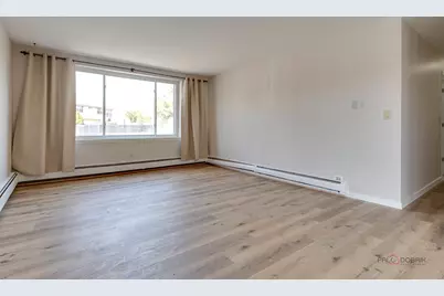 1880 Bonnie Lane #116, Hoffman Estates, IL 60169 - Photo 5