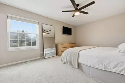 1880 Gleneagle Circle, Elgin, IL 60123 - Photo 15