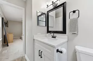 1880 Gleneagle Cir, Elgin, IL 60123 - Photo 21