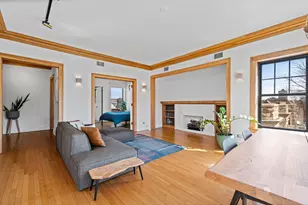 1474 W Foster Ave, Chicago, IL 60640 - Photo 3