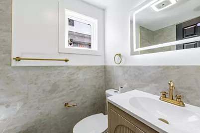 8051 S Escanaba Avenue, Chicago, IL 60617 - Photo 15