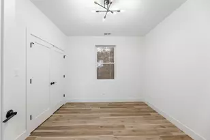 239 W 74th St, Chicago, IL 60621 - Photo 3