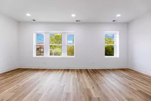 239 W 74th St, Chicago, IL 60621 - Photo 3