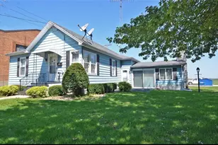 320 W Main St, Grand Ridge, IL 61325 - Photo 1