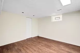 7516 N California Ave, Chicago, IL 60645 - Photo 15