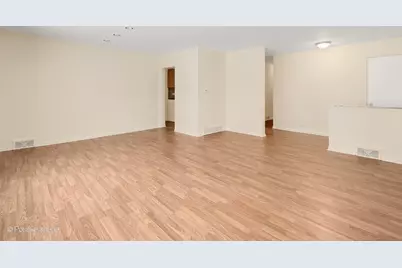 7516 N California Avenue, Chicago, IL 60645 - Photo 5