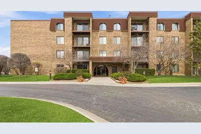2100 Valencia Drive #114B, Northbrook, IL 60062 - Photo 1