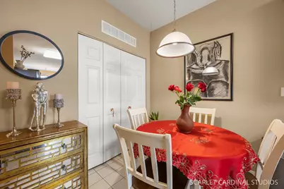 2578 Hillsboro Boulevard #-, Aurora, IL 60503 - Photo 7