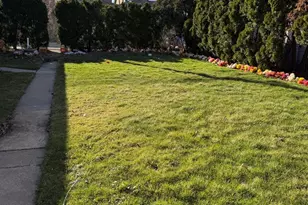 10210 S Rhodes Ave, Chicago, IL 60628 - Photo 11