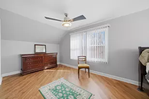 7538 E Praire Rd, Skokie, IL 60076 - Photo 21