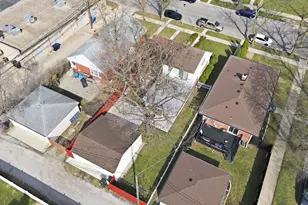 7538 E Praire Rd, Skokie, IL 60076 - Photo 29