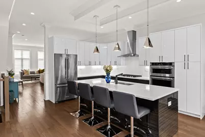 700 E 46th Street, Chicago, IL 60653 - Photo 5