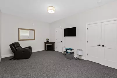 700 E 46th Street, Chicago, IL 60653 - Photo 29