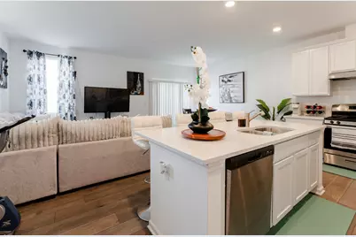 482 Comstock Rd Road, South Elgin, IL 60177 - Photo 5