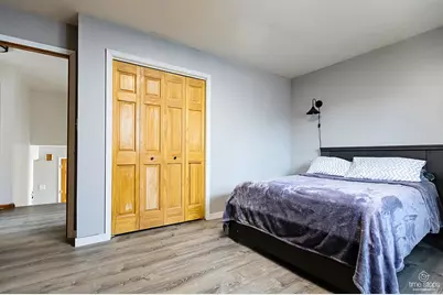 8336 Mending Wall Drive, Woodridge, IL 60517 - Photo 19