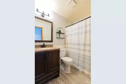 8336 Mending Wall Drive, Woodridge, IL 60517 - Photo 19