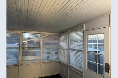 256 Maple Avenue, South Chicago Heights, IL 60411 - Photo 37